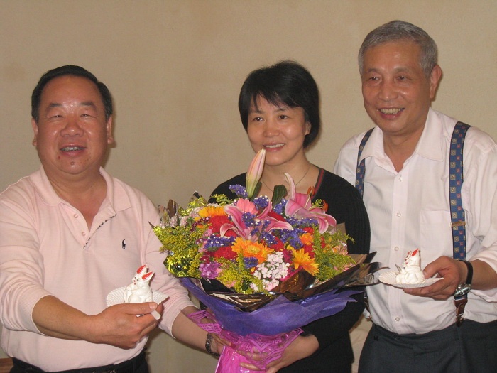 健康是金、三平两个兄长生日快乐！