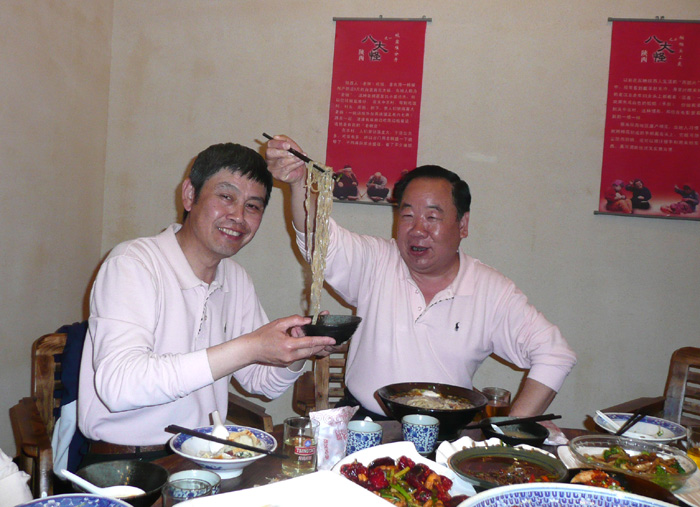 健康是金、三平两兄长生日快乐！