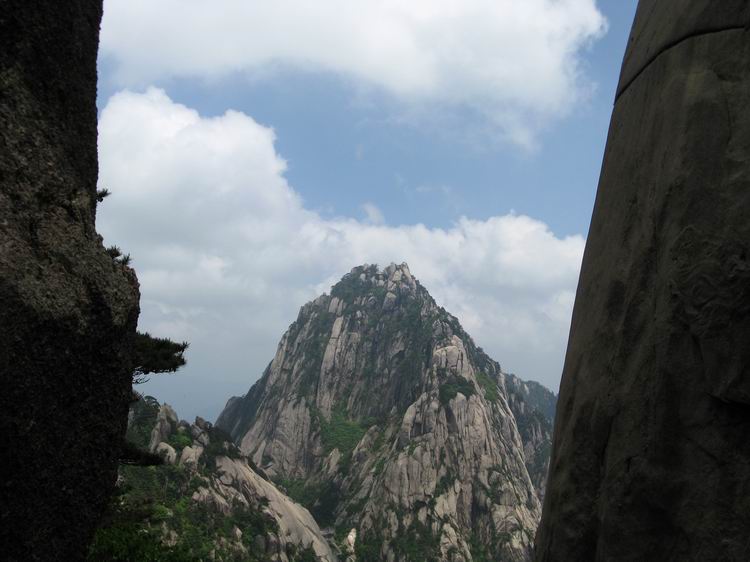 肝友结伴游黄山、相聚三天乐逍遥