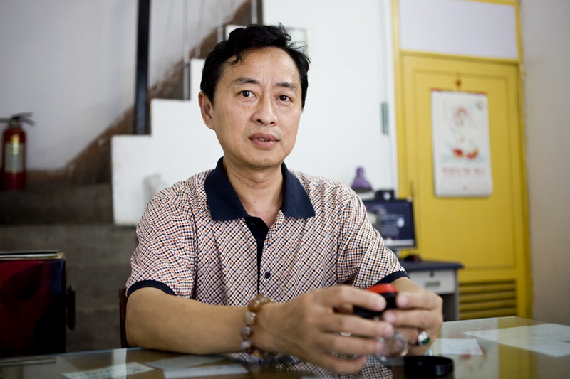征：为两位十岁肝友写打油诗