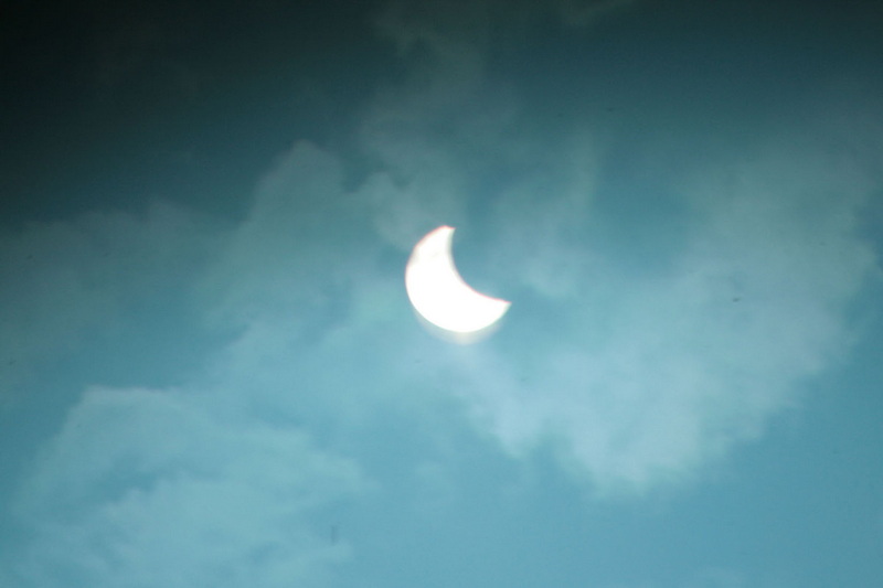 [原创]呼和浩特市上空的日食