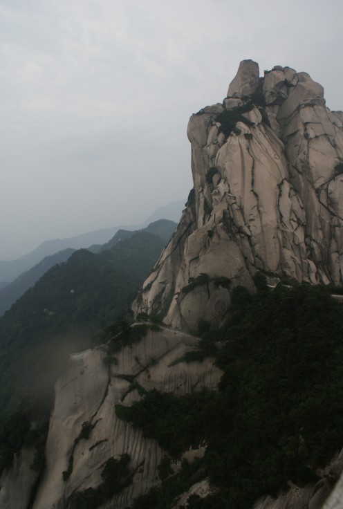 再发几张《天柱山》的国画