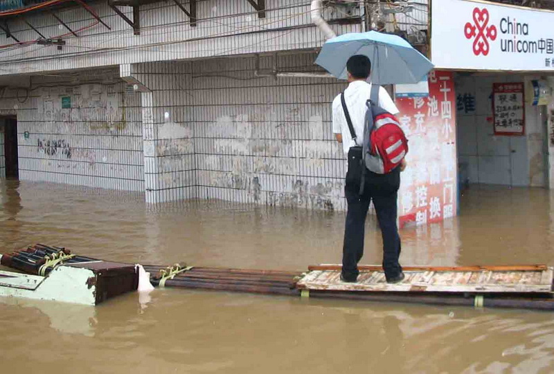 [灌水]桂林洪水现场报道