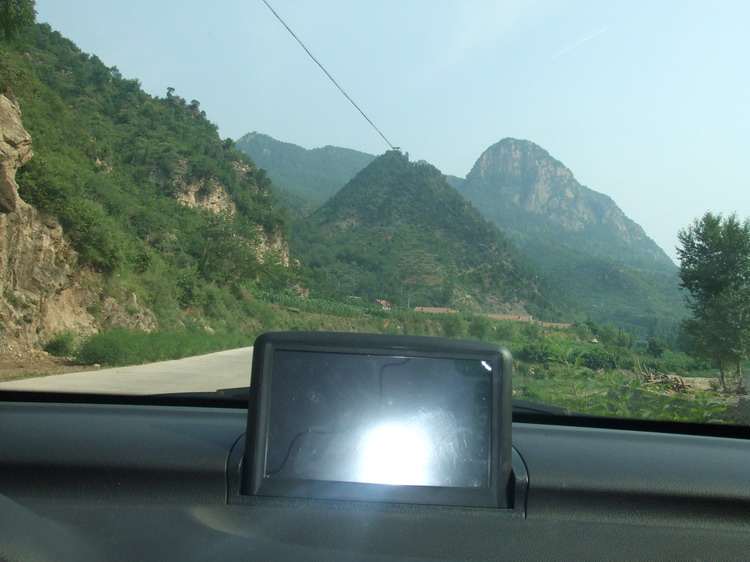 游山玩水