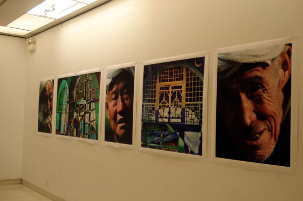 请大家参观一下鲁美展览！