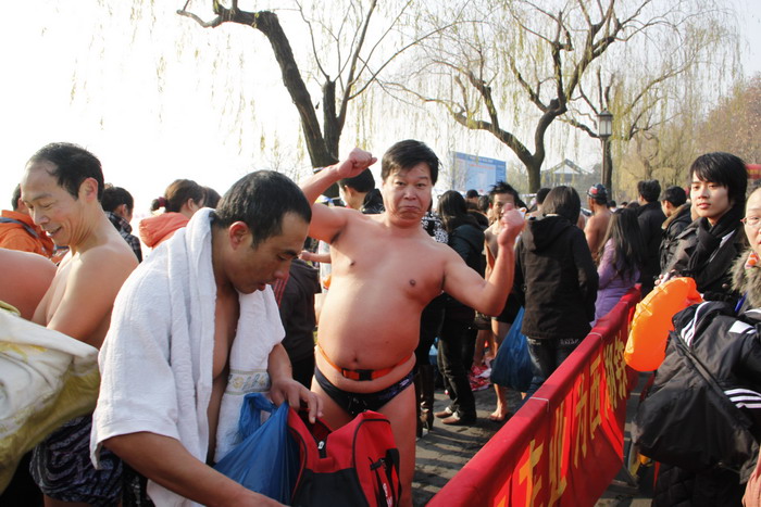冬泳迎新