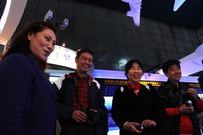 秋高气爽，喜迎宾朋；移友相聚，燕山之行