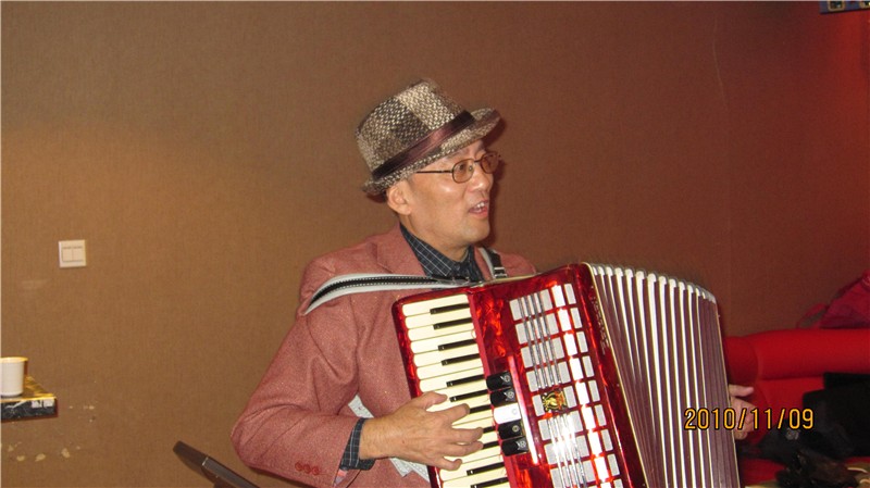 二次肝移植后的精彩人生