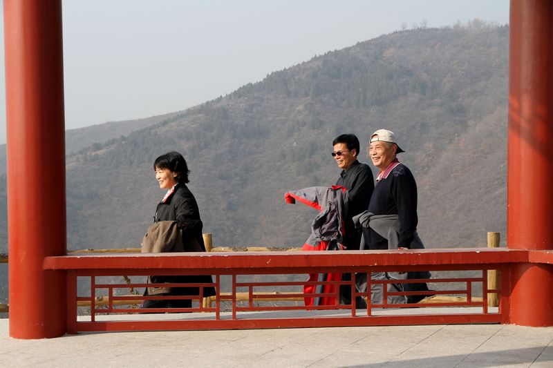 [推荐]初冬拉练圣泉山