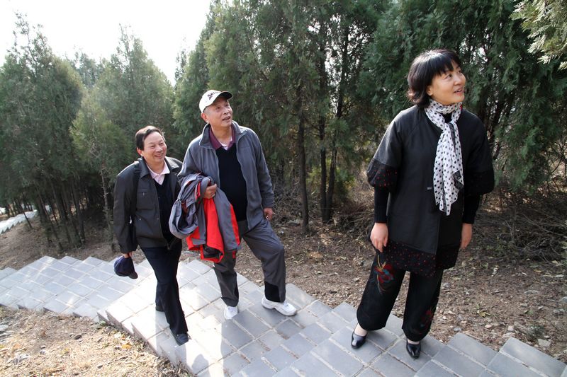[推荐]初冬拉练圣泉山