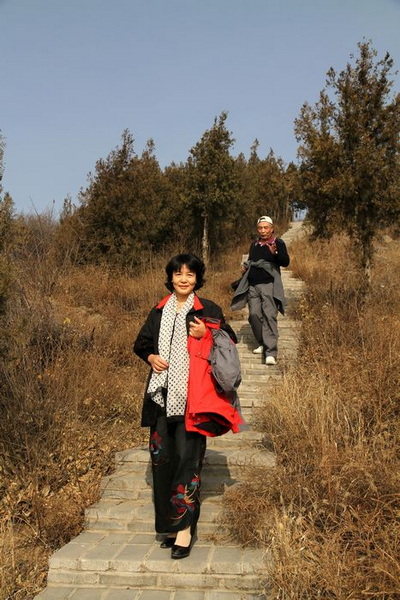 [推荐]初冬拉练圣泉山