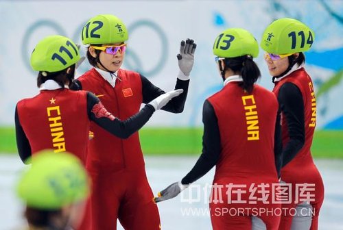 《追梦温哥华》——祝贺中国冬奥会获得首枚金牌