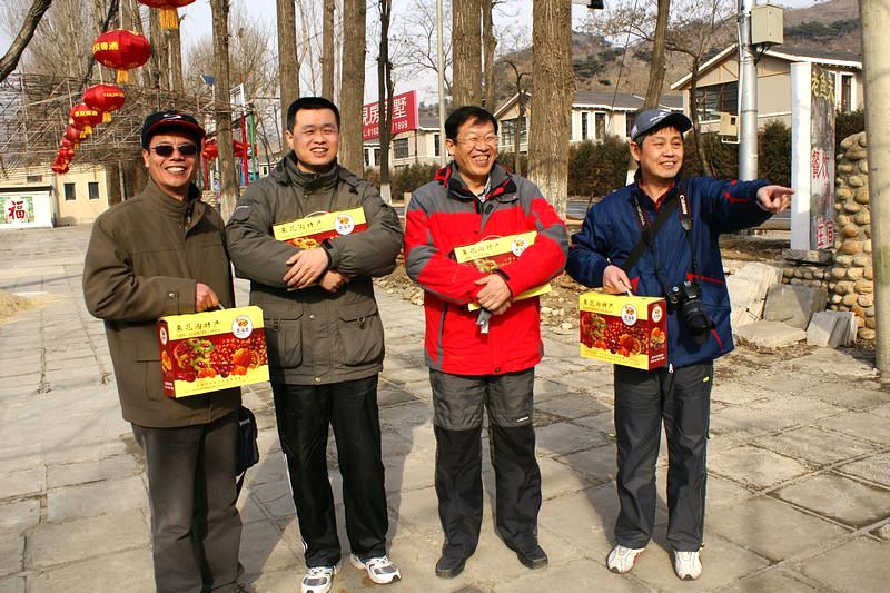 [推荐]早春健步踏红螺