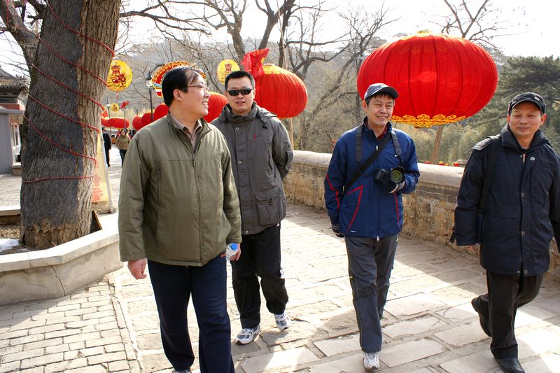 [推荐]早春健步踏红螺