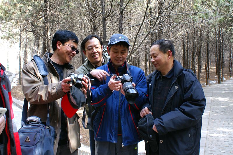 [推荐]早春健步踏红螺