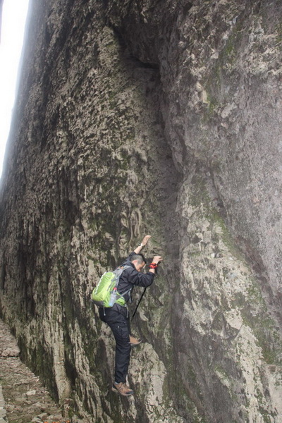 2PMr1a76.jpg