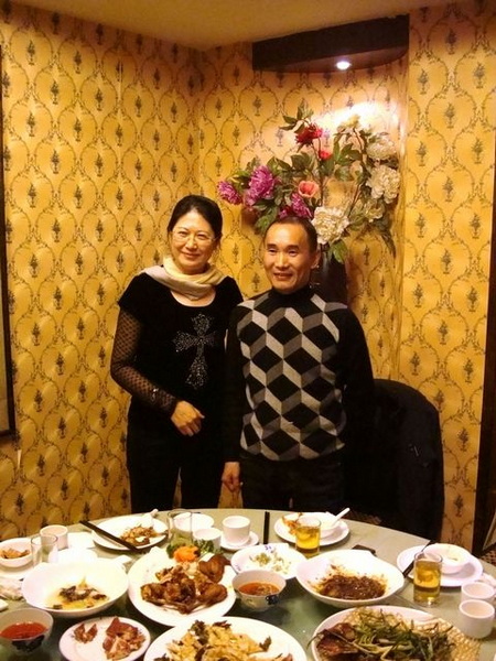 风沙京城网聚，移友共叙健康