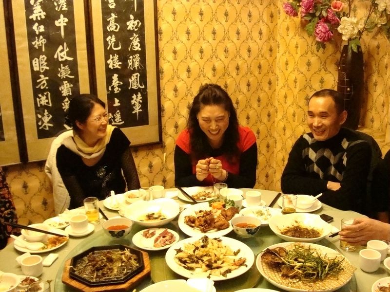 风沙京城网聚，移友共叙健康