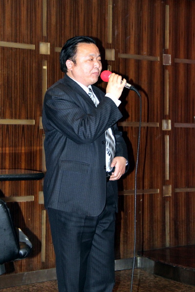 重上红色经典　再燃肝友激情