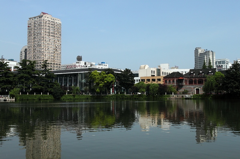 谁不说俺家乡美—南通濠河美景