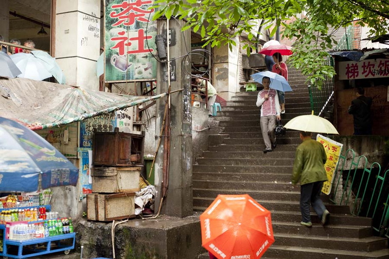 隐藏在角落的重庆生活——重庆老街十八梯介绍