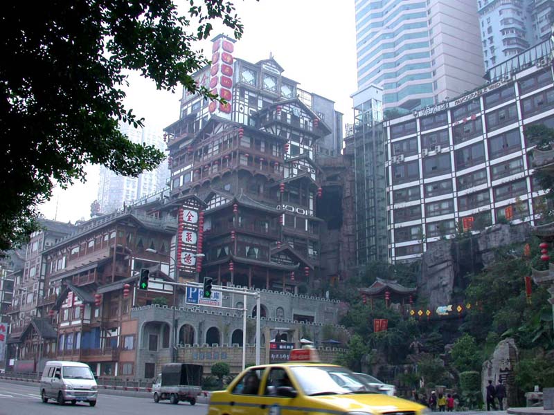 隐藏在角落的重庆生活——重庆老街十八梯介绍