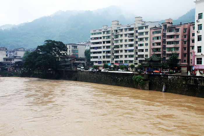 [原创摄影]闽中的暴雨洪水塌方