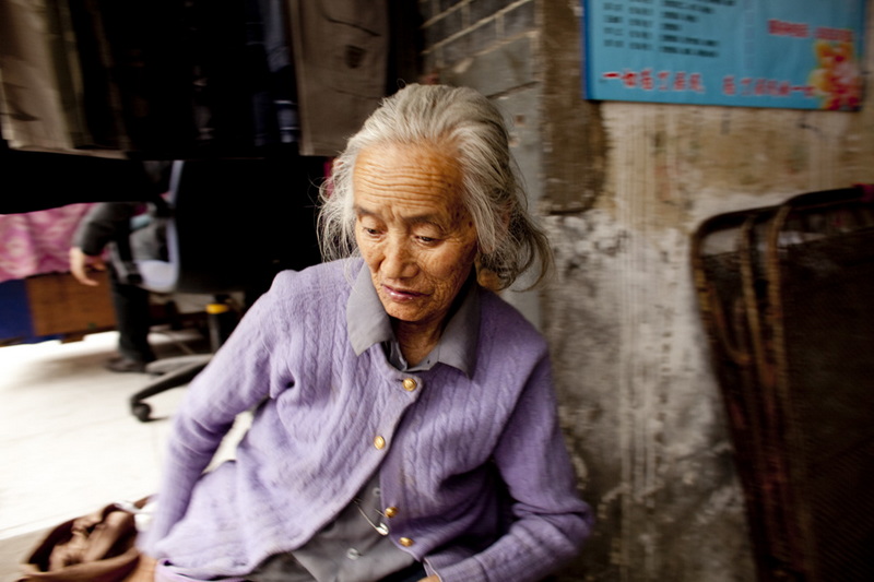 隐藏在角落的重庆生活——重庆老街十八梯介绍