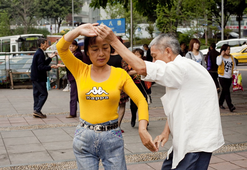 隐藏在角落的重庆生活——重庆老街十八梯介绍