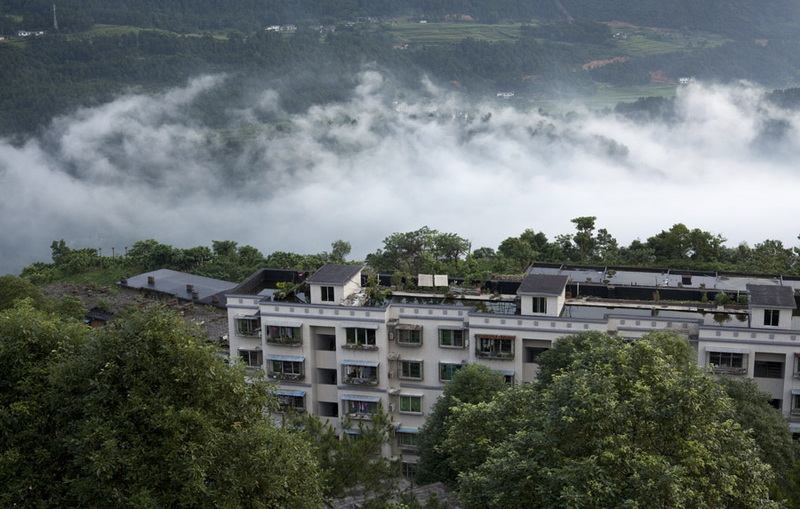 解密重庆816核基地巨洞-激情三线丰碑