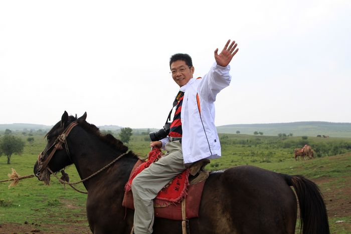 运动会后移友再次相聚北京