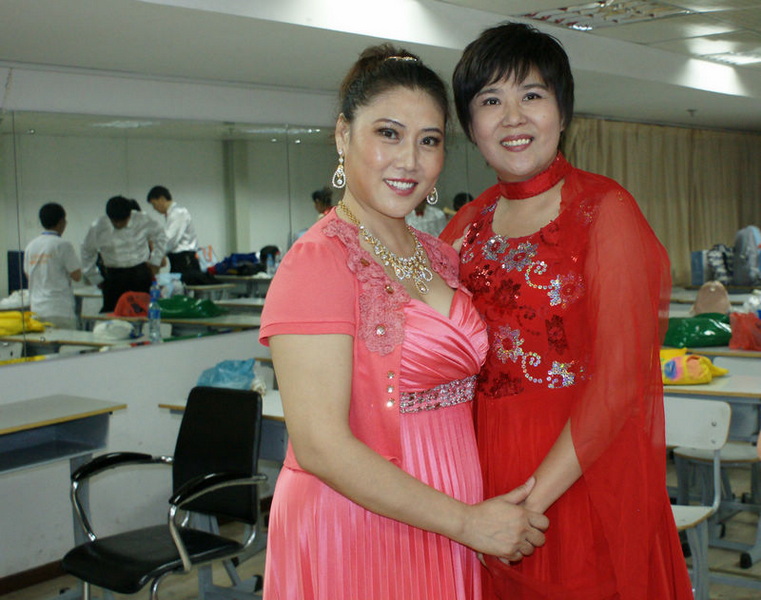 这个赛场每个人都是冠军！大家还有不分省市和各代表队的其他反映运动会各方面的照片可在此帖下发