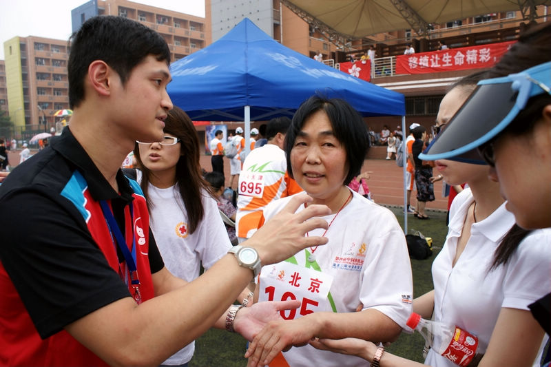 这个赛场每个人都是冠军！大家还有不分省市和各代表队的其他反映运动会各方面的照片可在此帖下发