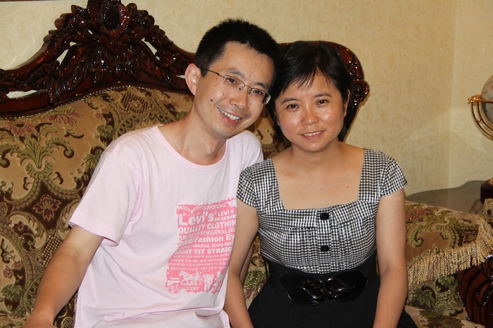 运动会后移友再次相聚北京