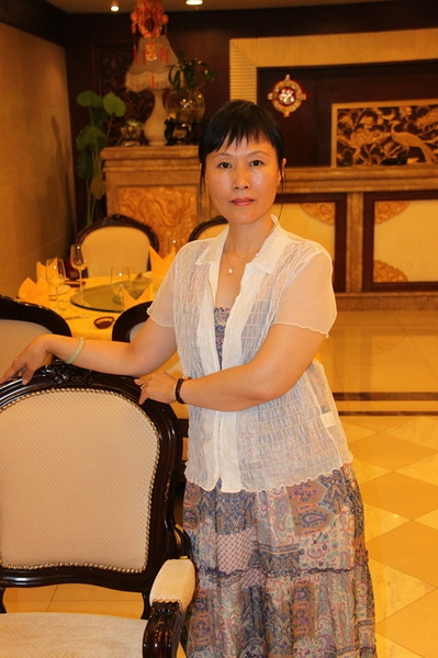 运动会后移友再次相聚北京