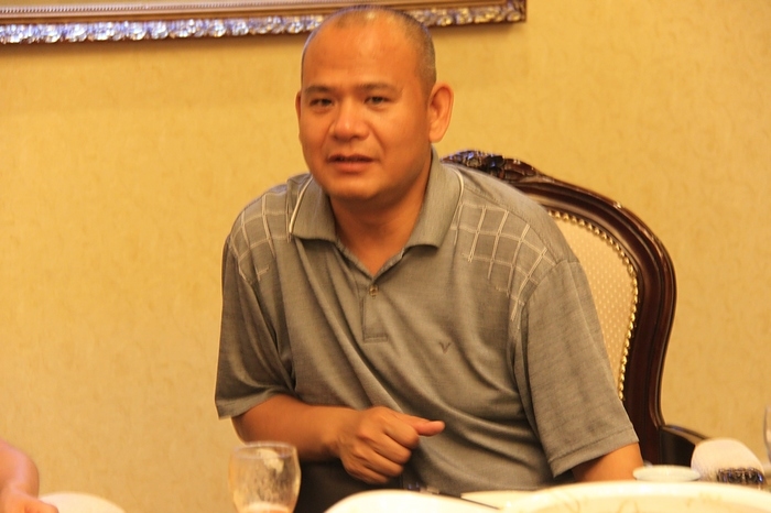 运动会后移友再次相聚北京