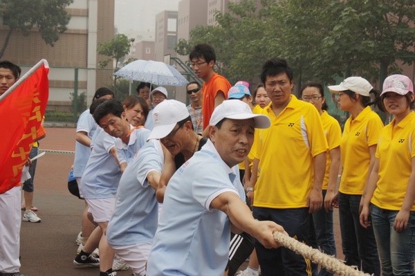 这个赛场每个人都是冠军！大家还有不分省市和各代表队的其他反映运动会各方面的照片可在此帖下发