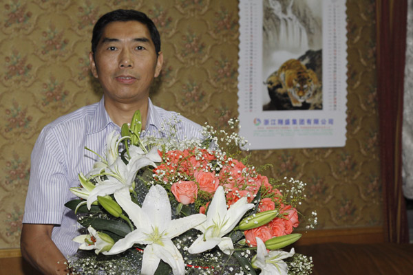 祝福版主良君子五周岁生日快乐