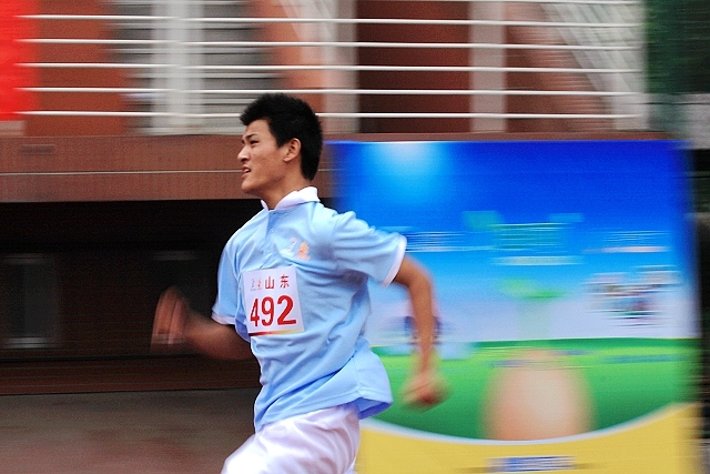 关于慢门追焦拍摄方法