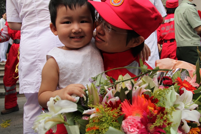 武警移植科陈虹主任回来啦！